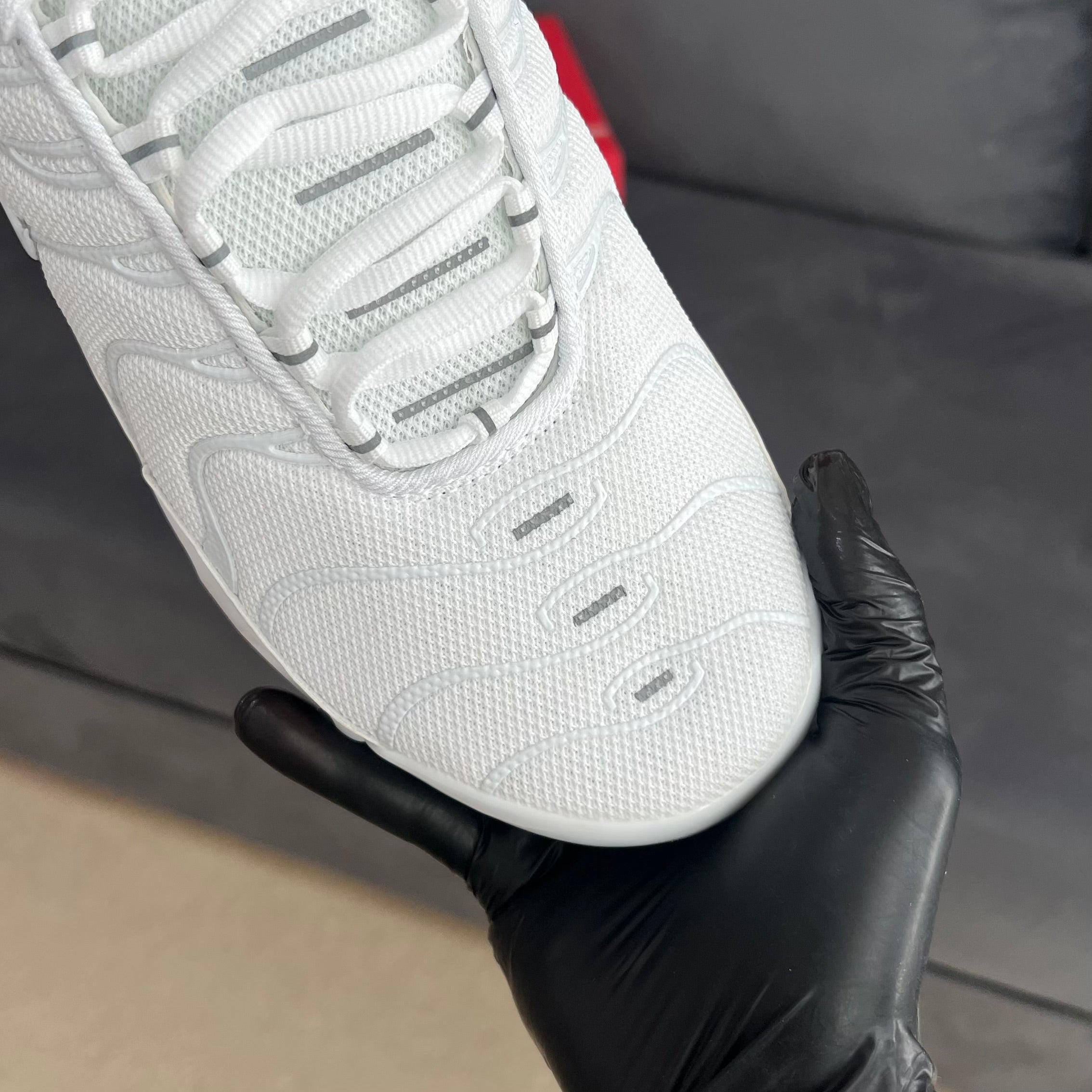 Nike Air Max Plus “Triple White” (Master Quality)