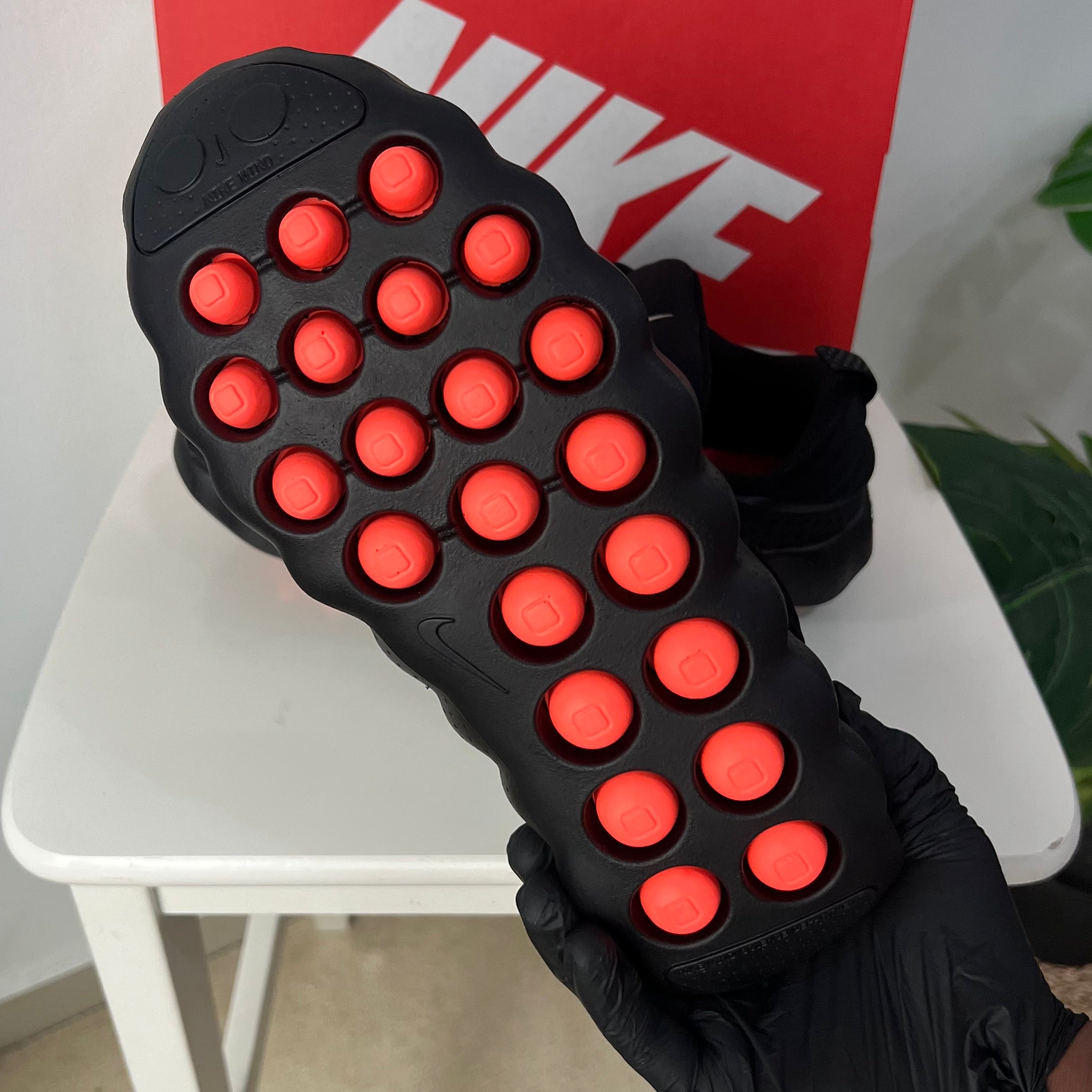 Nike Mind 002 “Black Hyper Crimson”