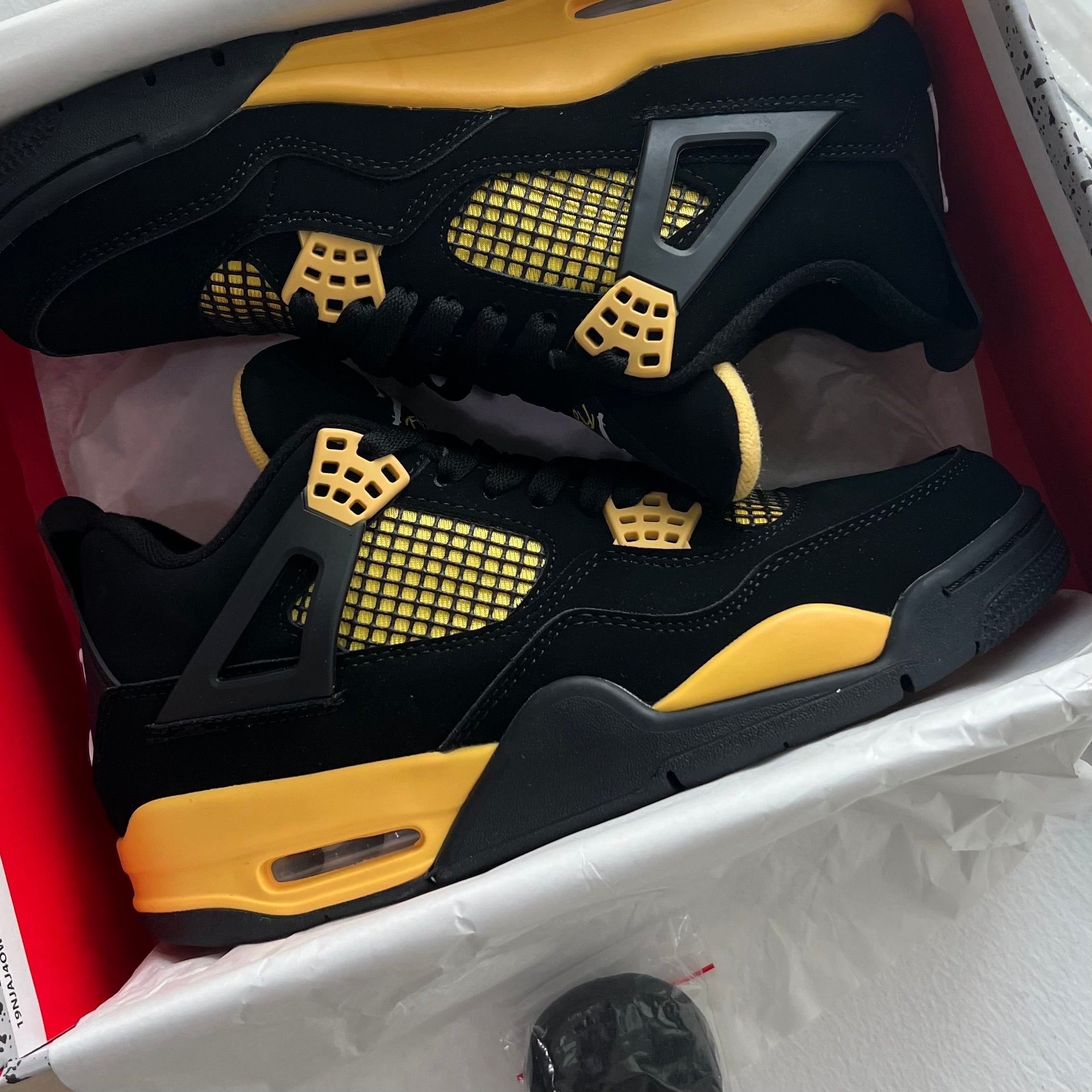 Air Jordan 4 “Yellow Thunder” (MASTER QUALITY)