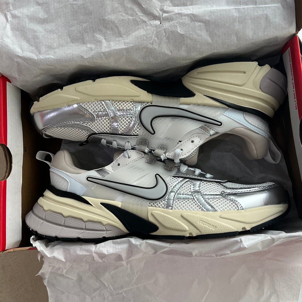 Nike V2K Run “Metallic Silver” (Master Quality)