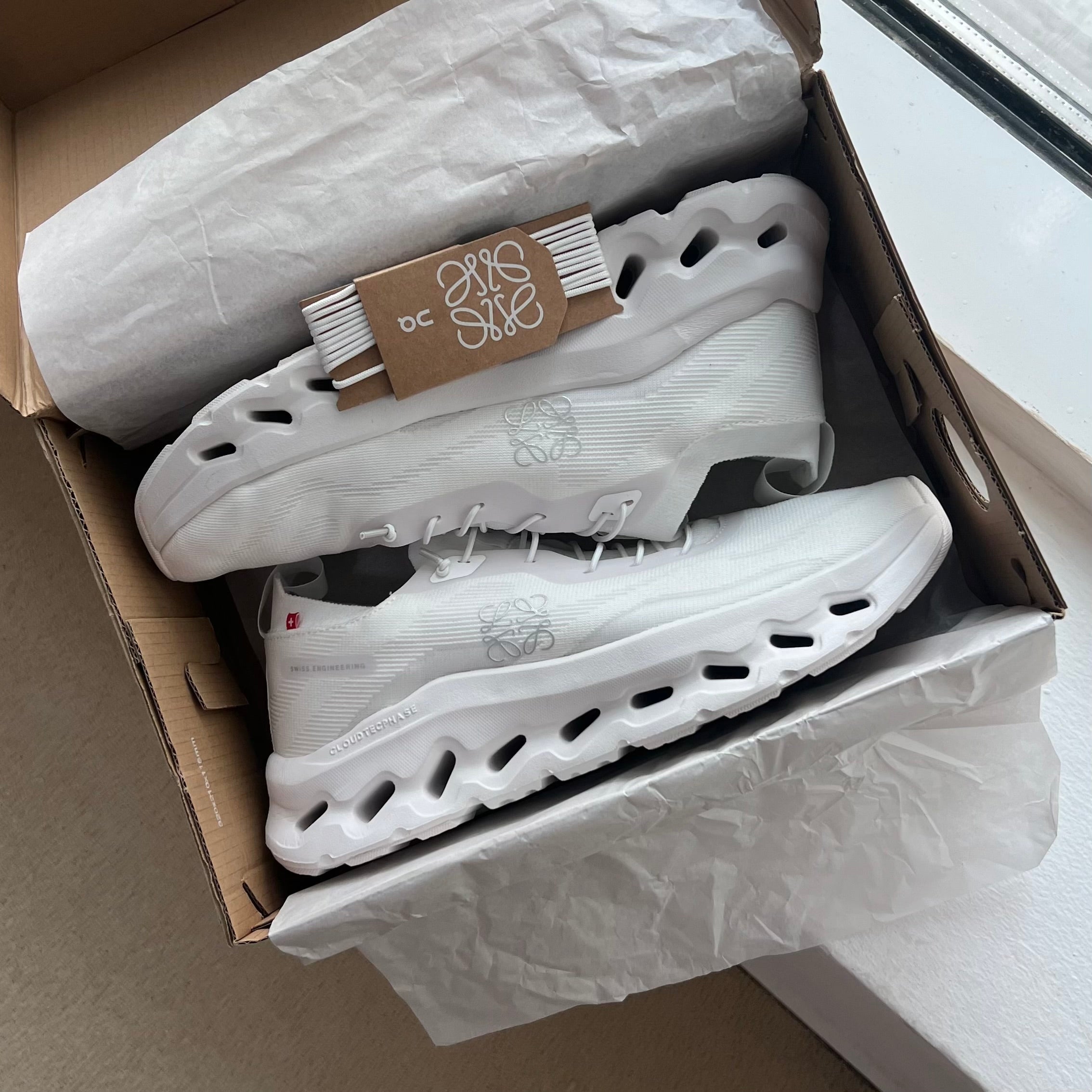 On Running Cloudtilt x Loewe “All White” (MASTER QUALITY)