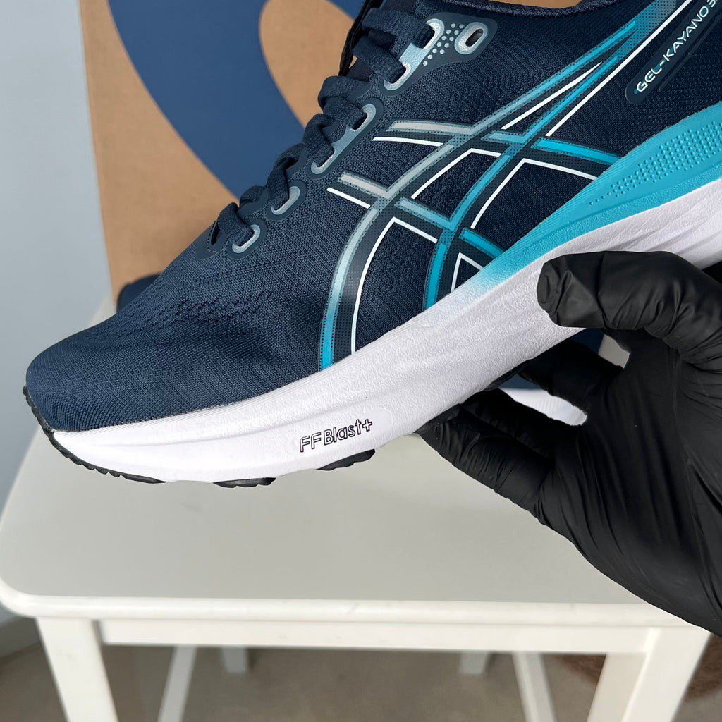ASICS Gel-Kayano 32 “Midnight”