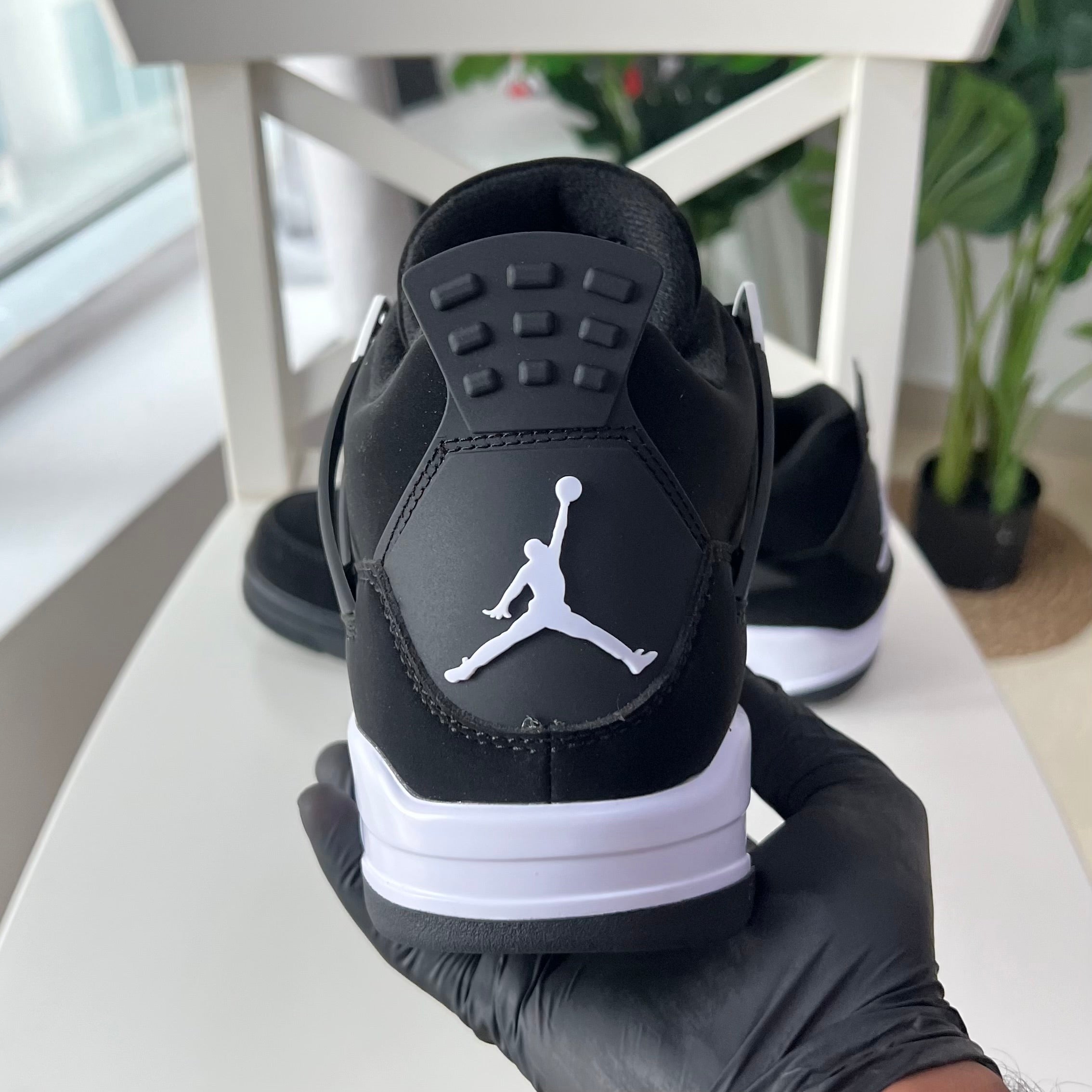 Air Jordan 4 “White Thunder” (MASTER QUALITY)