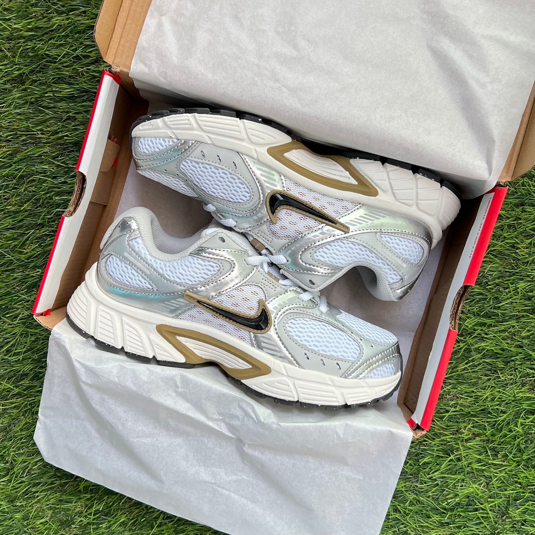 Nike V5 RNR “Parachute Beige Metallic Pewter” (Master Quality)